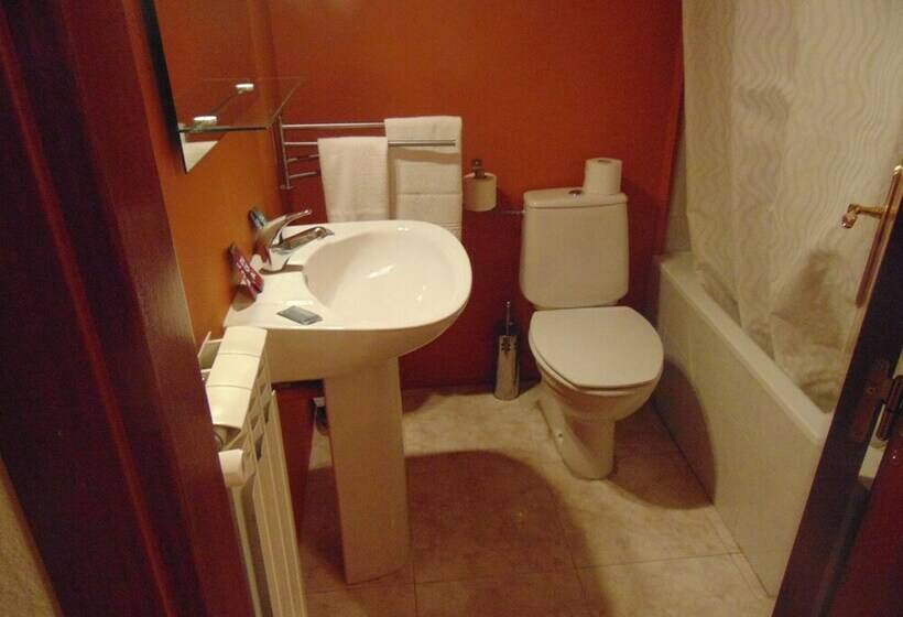 Номер Стандарт Индивидуальный, Hostal El Pinar