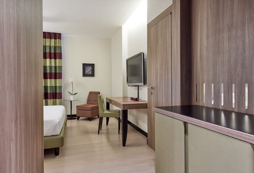 اتاق استاندارد, Blu Hotel Brixia