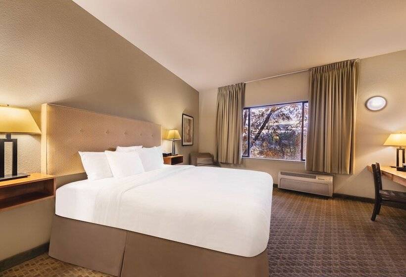 标准间带双人床, Gaia Hotel & Spa, Ascend Hotel Collection