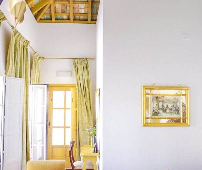 اتاق پنت هاوس, Las Casas De La Judería De Córdoba