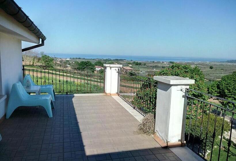 Triple Room Sea View, B&b La Casa Bianca