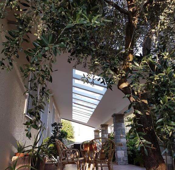 آپارتمان سوپریور 1 خوابه, Rooms & Apartments Giulia