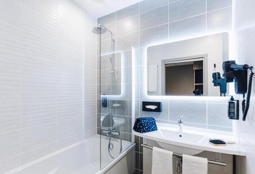 Полулюкс, Ibis Styles Contres Cheverny