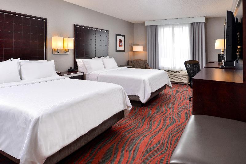 quarto Deluxe Adaptado para Deficientes Físicos, Grand Swiss Belhotel Waterfront Seef