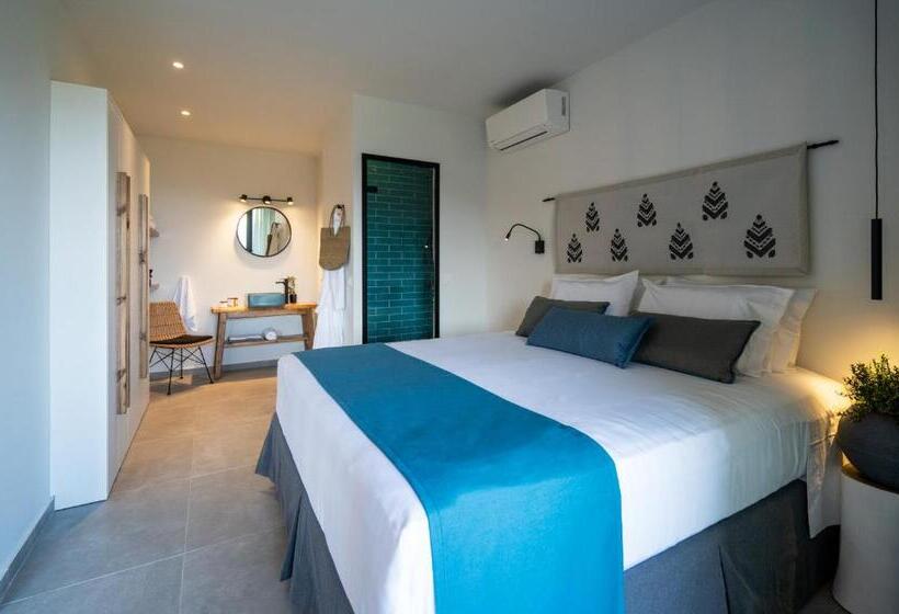 Люкс Повышенной Комфортности, Pignolia Suites   Adults Only