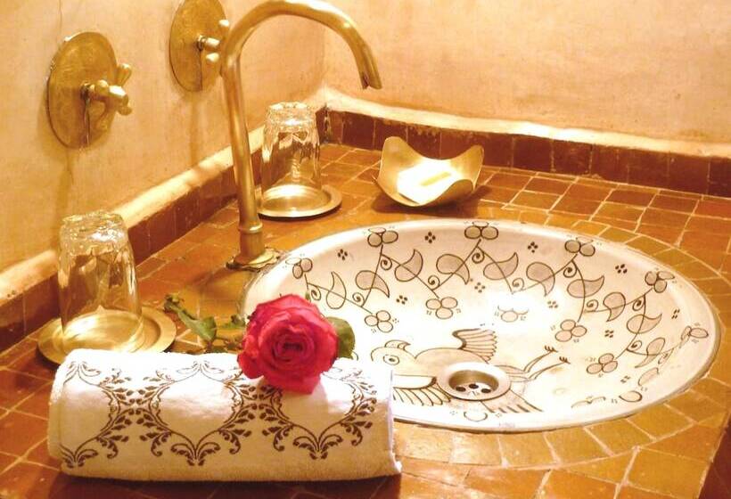 اتاق استاندارد, Riad Carina