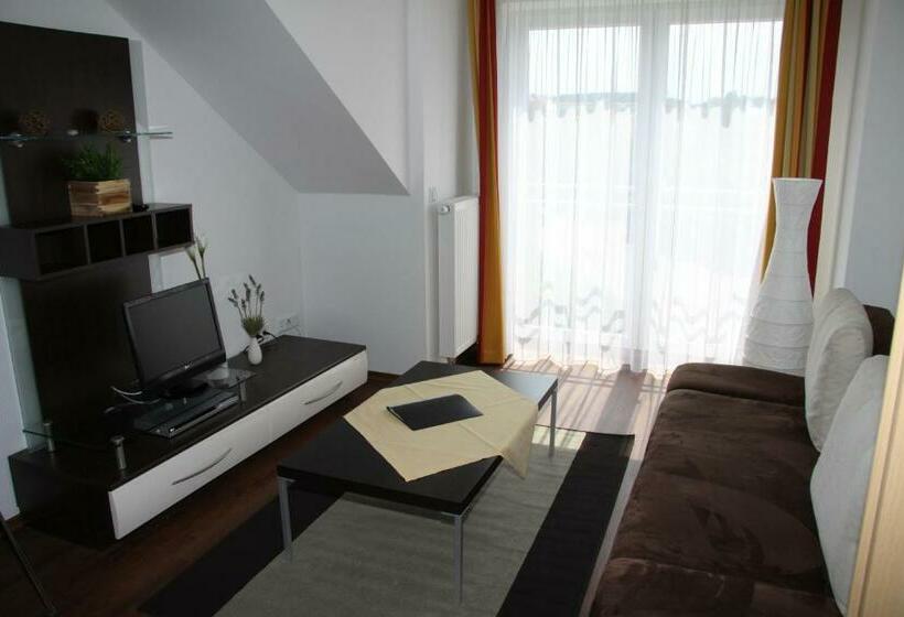 Апартаменты 2 Спальни, Aparthotel Altomünster   Garni