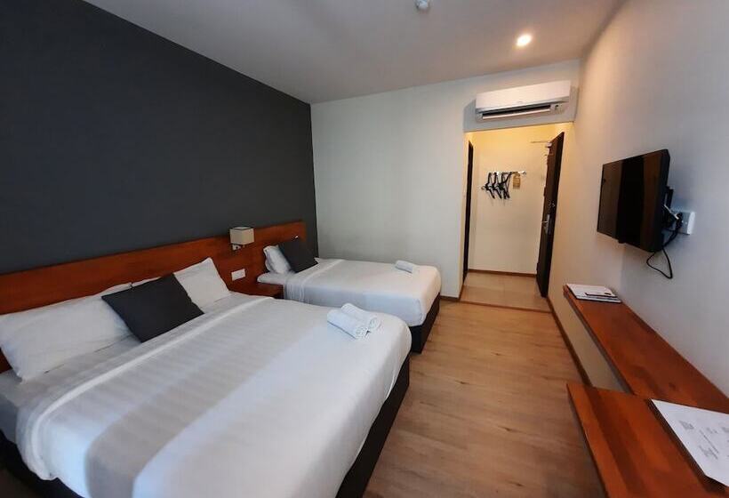 غرفة عائلية, Hotin Inn