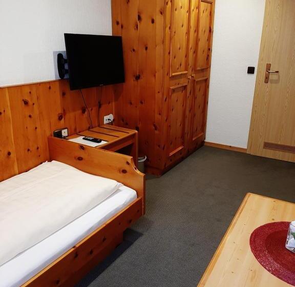 Номер Стандарт Индивидуальный, Altstadthotel Garni Frankfurter Hof