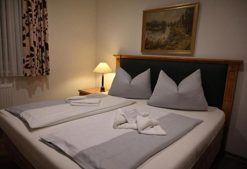 Апартаменты 2 Спальни, Altstadthotel Garni Frankfurter Hof