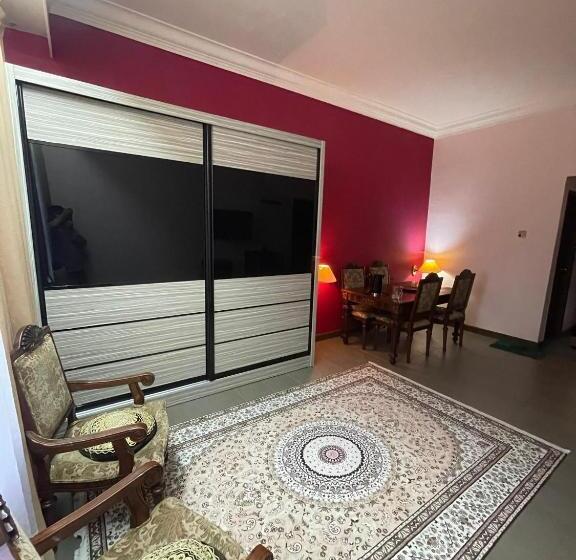 سوییت جونیور, Alh Continental Resort