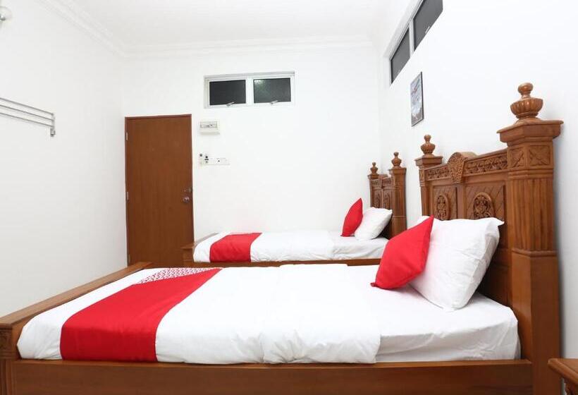 스탠다드 룸, Nusantara Jerteh By Oyo Rooms