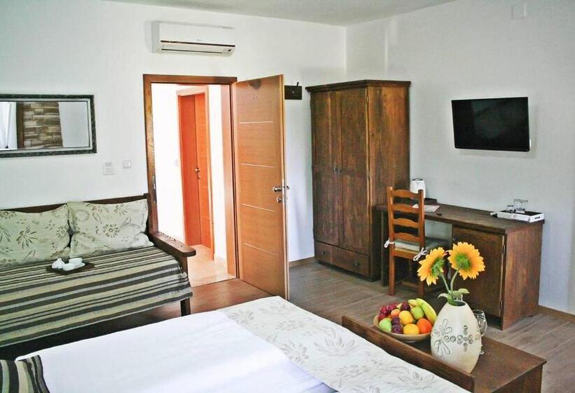 Номер Стандарт, Etno Garden Exclusive Rooms