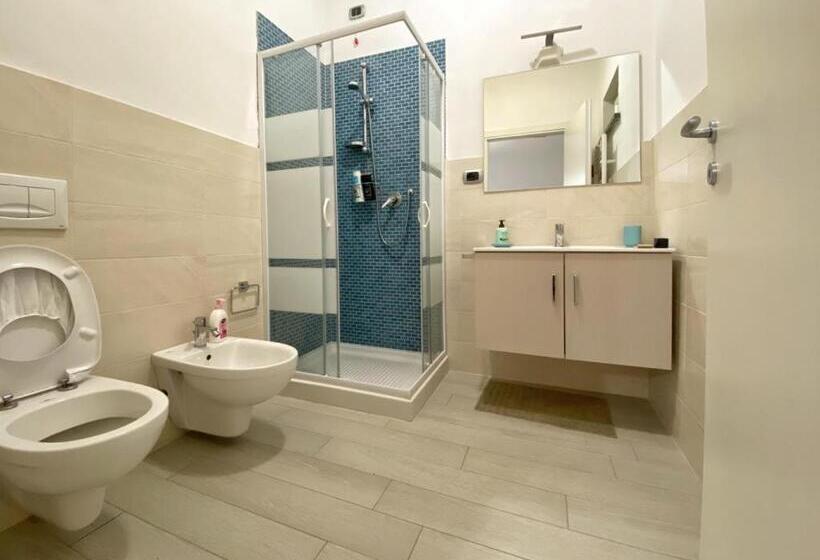 Семейный Номер, B&b Lunetia