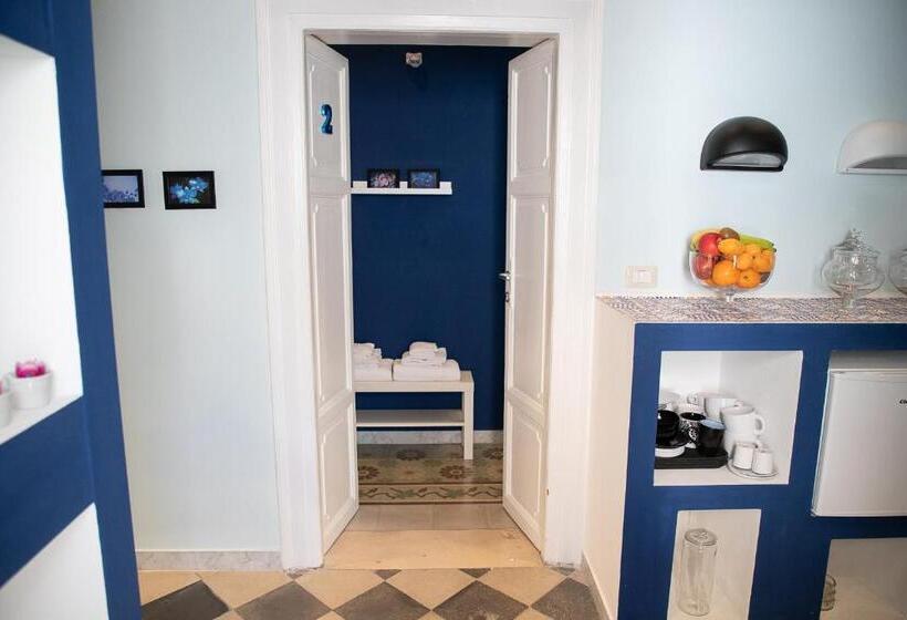 اتاق استاندارد با بالکن, Deas B&b
