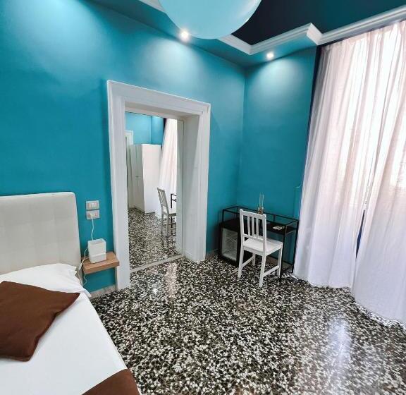 اتاق استاندارد سه نفره, Deas B&b