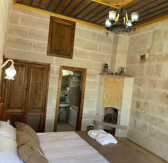 Номер Deluxe, Zuwinasa House