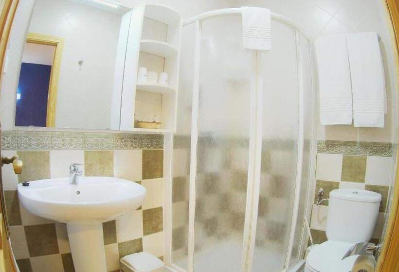 Номер Стандарт Трехместный, Hs San Francisco   Céntrico