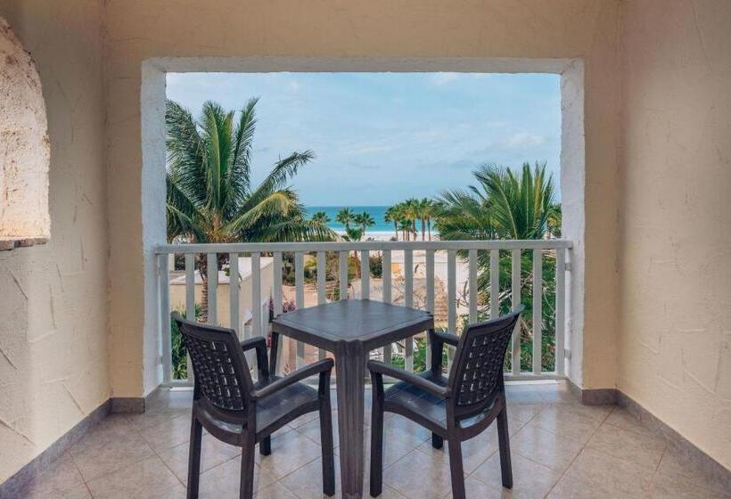 اتاق استاندارد با چشم‌انداز دریا, VOI Praia de Chaves Resort