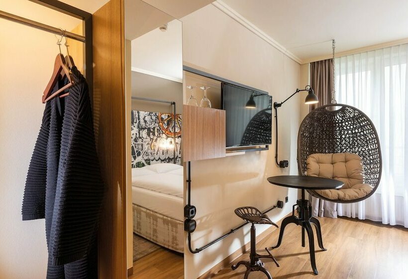 Standardzimmer, Seminaris Seehotel Potsdam