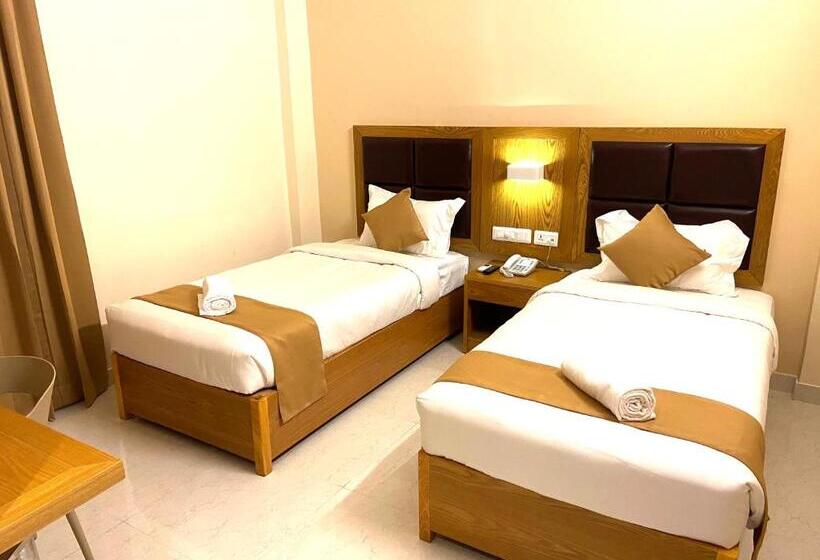 Номер Economy, Tag Hotels
