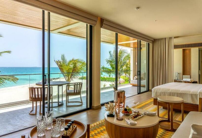 ویلای 4 خوابه, Kuda Villingili Maldives