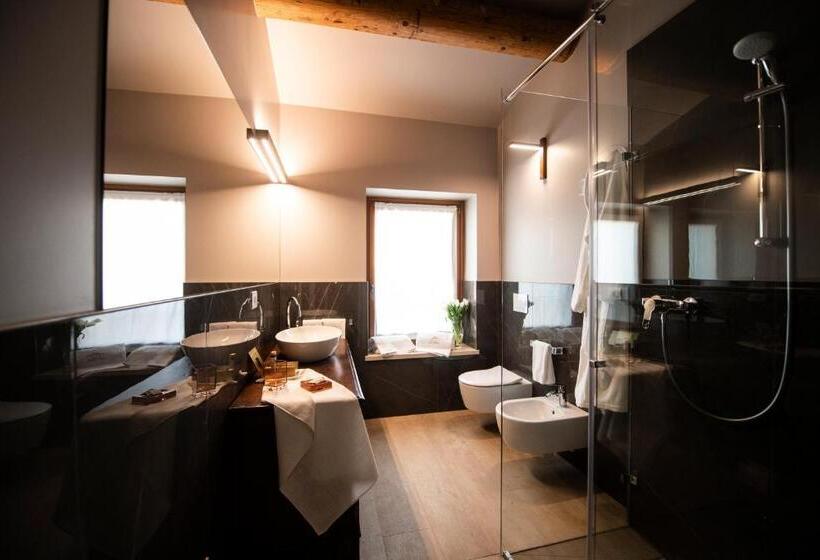 Люкс Повышенной Комфортности, Magari Estates Boutique