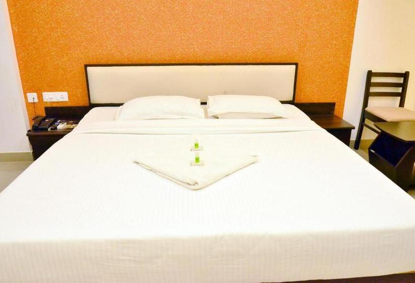 Номер Deluxe, Ambai Grand