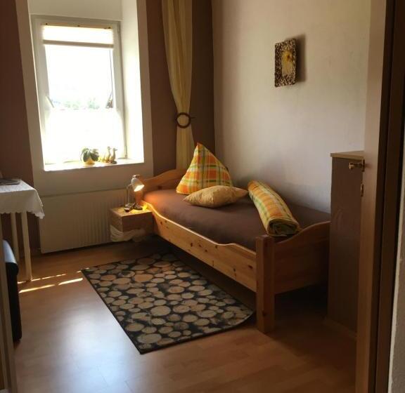 标准单人间, Gasthof Wölger