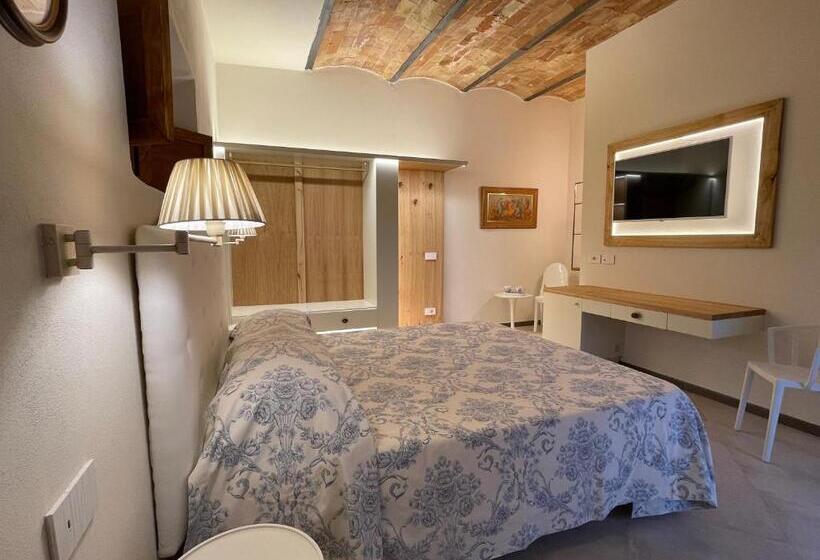 Вилла с 1 спальней и бассейном, Tenuta Di Montemassi Podere Raspollino