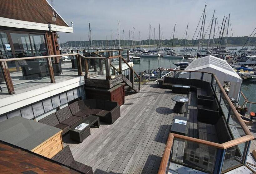 Номер Basic, Royal Southern Yacht Club