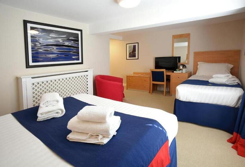 Номер Стандарт Трехместный, Royal Southern Yacht Club