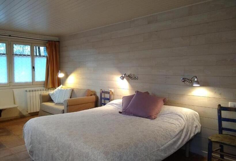 Студия Стандарт, Hostal D éller