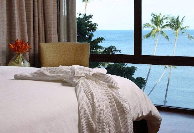 Люкс Вид на Море, Shasa Resort   Luxury Beachfront Suites