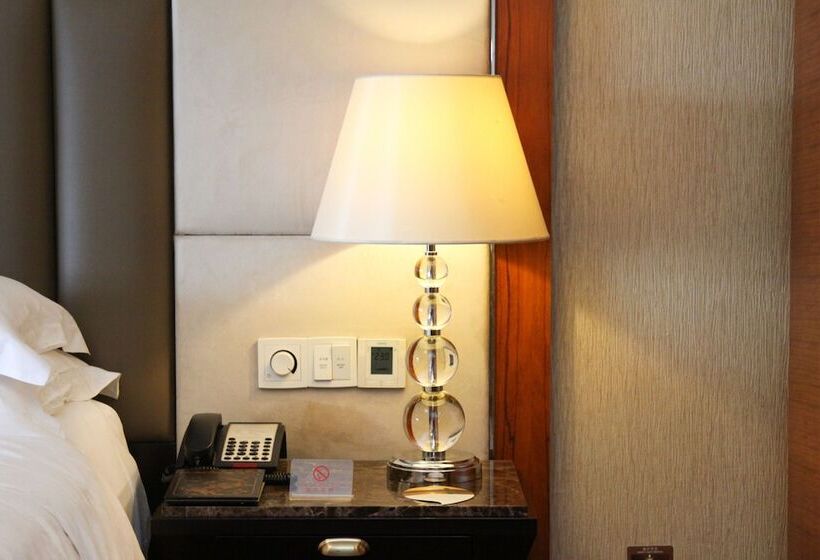 Номер Executive, Wyndham Grand Plaza Royale Hangzhou