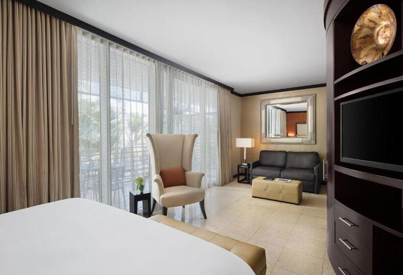 סוויטה, Z Ocean Hotel, Classico A Sonesta Collection