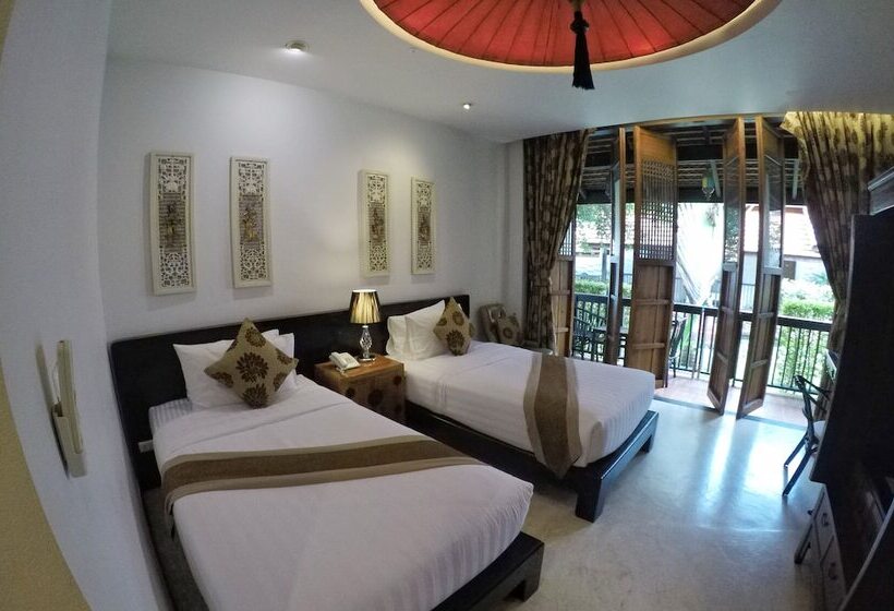 Номер Deluxe, Tharaburi Resort