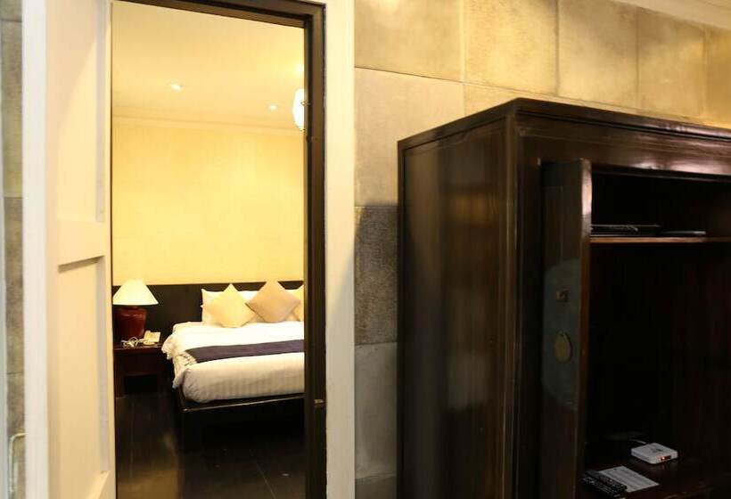 Family Connecting Room, Tharaburi Resort