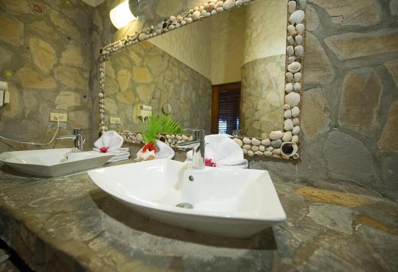 Бунгало Стандарт 3 Спальни, Natura Cabana Boutique Hotel & Spa By Mint