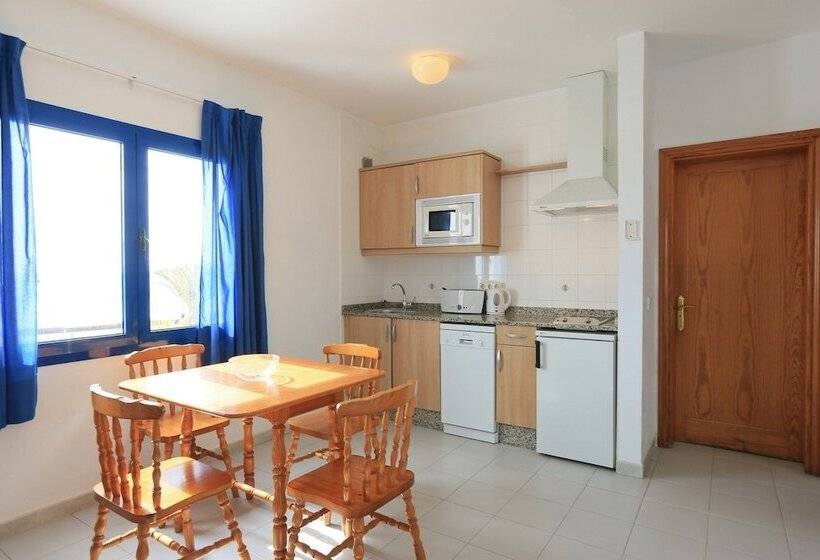 Апартаменты 1 Спальня Вид на Море, Apartamentos Club Pocillos