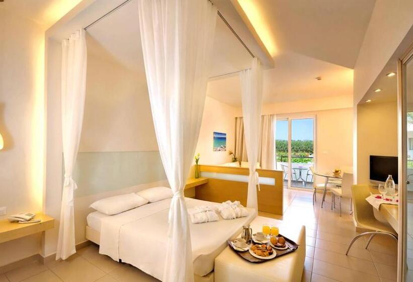 스위트, Afandou Bay Resort Suites