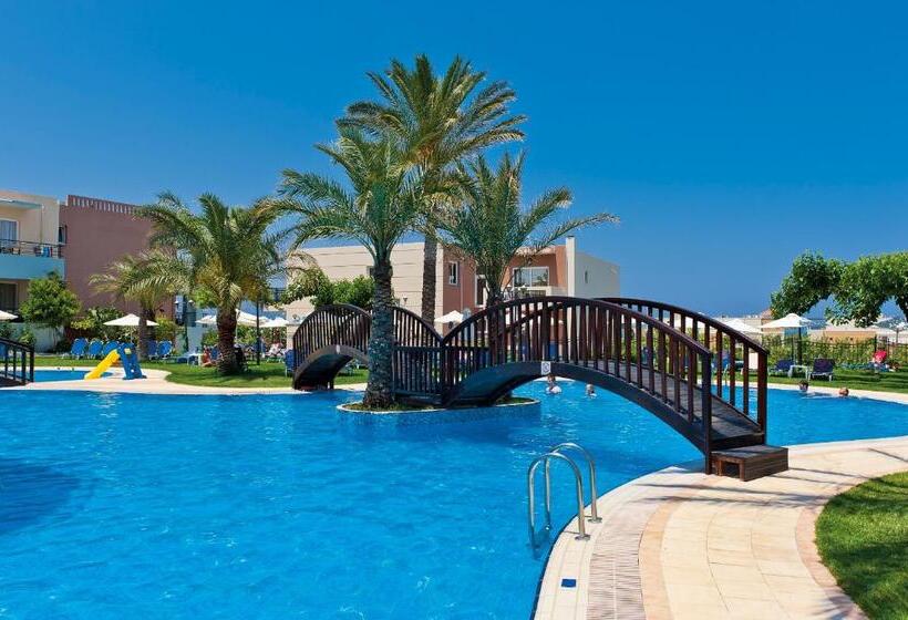 Номер Стандарт, Selini Suites & Waterpark