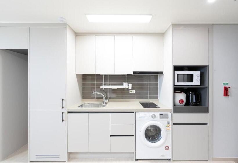 Номер Deluxe, Donghae Oceancity Residence