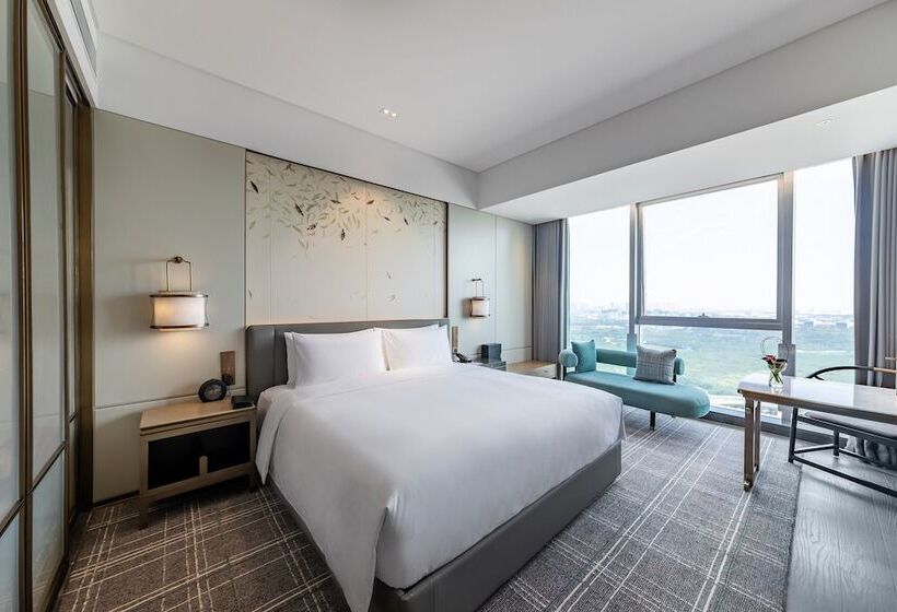 Номер Стандарт, Hualuxe Xi An Chanba, An Ihg