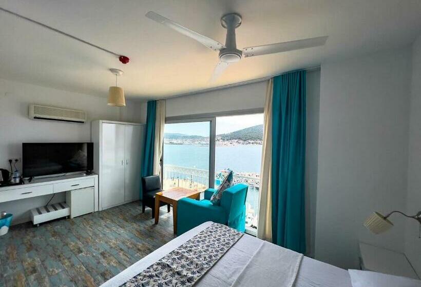 キングサイズベッドのスタンダードルーム, Larimar Hotel Cesme