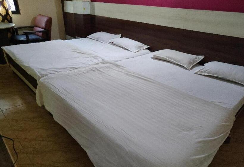 Номер Стандарт, Spot On  Baba Classic Near Secundrabad Railway Station