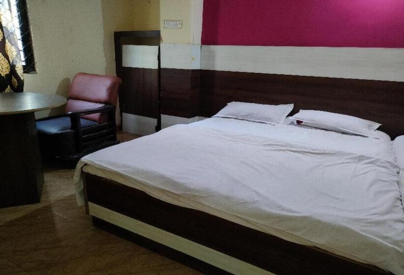 Номер Стандарт, Spot On  Baba Classic Near Secundrabad Railway Station
