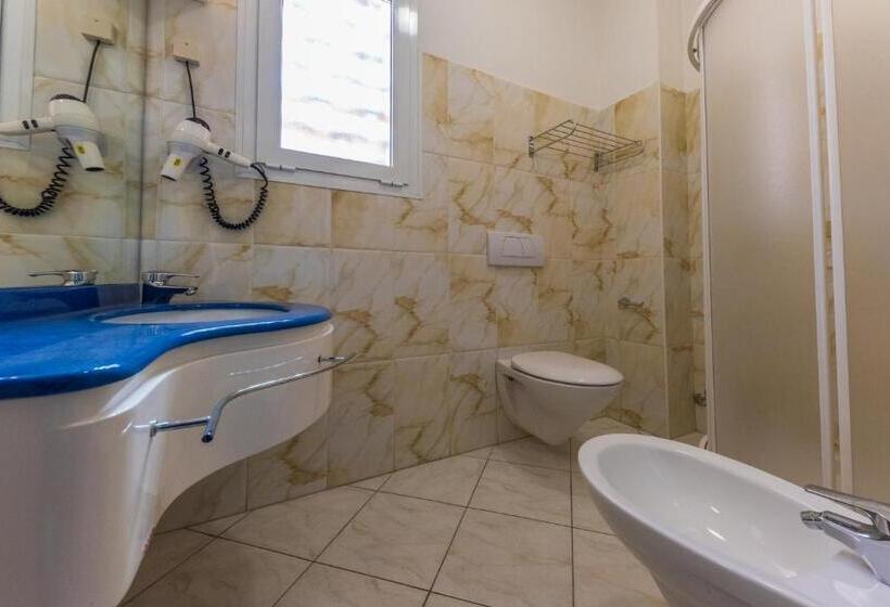 דירת שני חדרים, Residence Renadoro
