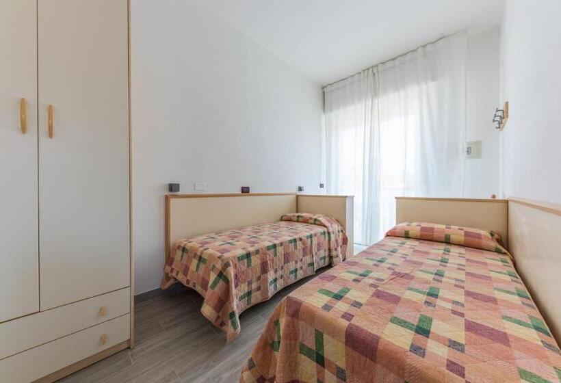 דירת שני חדרים, Residence Renadoro