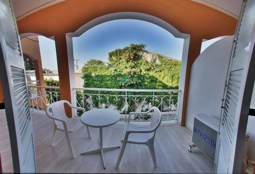 Номер Стандарт с Балконом, Benitses Arches